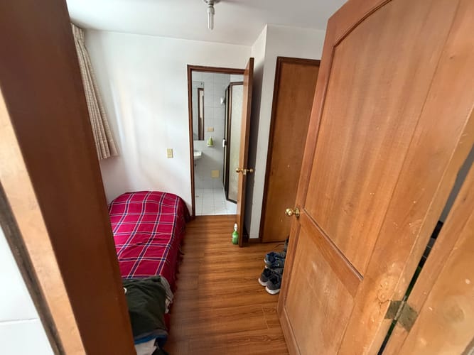 Apartamento de 3 alcobas en venta en Santa Barbara Central, Bogotá, 190 m² · foto 9 de 24