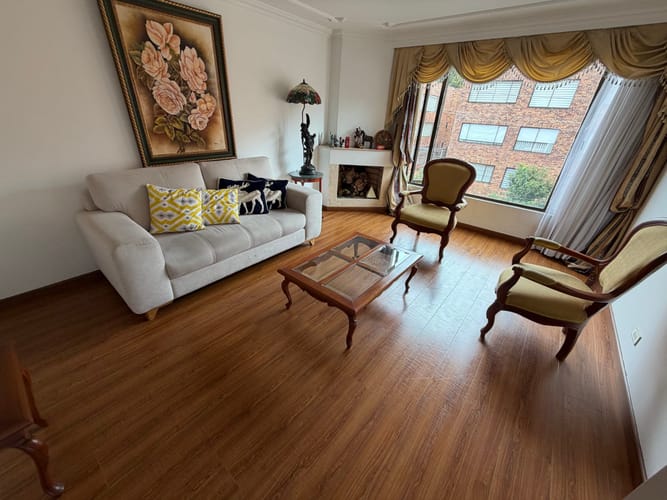 Apartamento de 3 alcobas en venta en Santa Barbara Central, Bogotá, 190 m² · foto 20 de 24