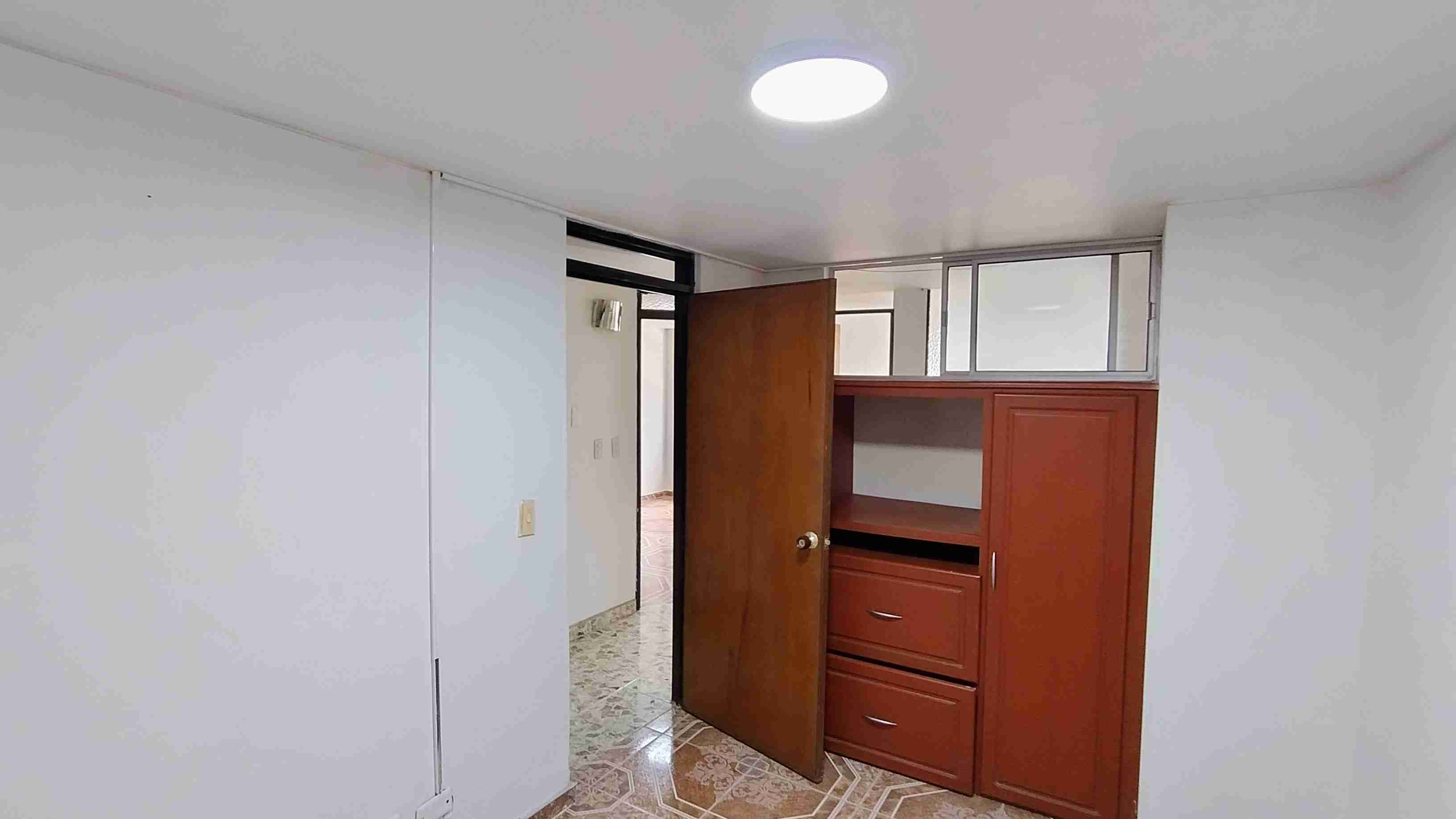 Apartamento en venta en La Rambla, Manizales · foto 6 de 14