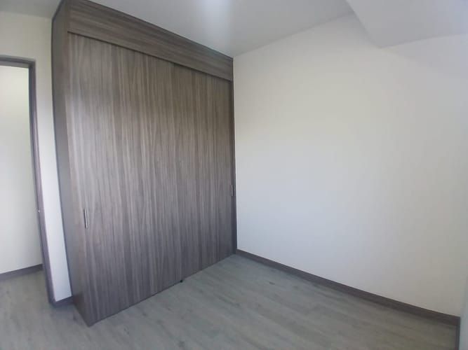 Apartamento de 3 alcobas en arriendo en Vía Las Palmas, Medellín, 75 m² · foto 2 de 10