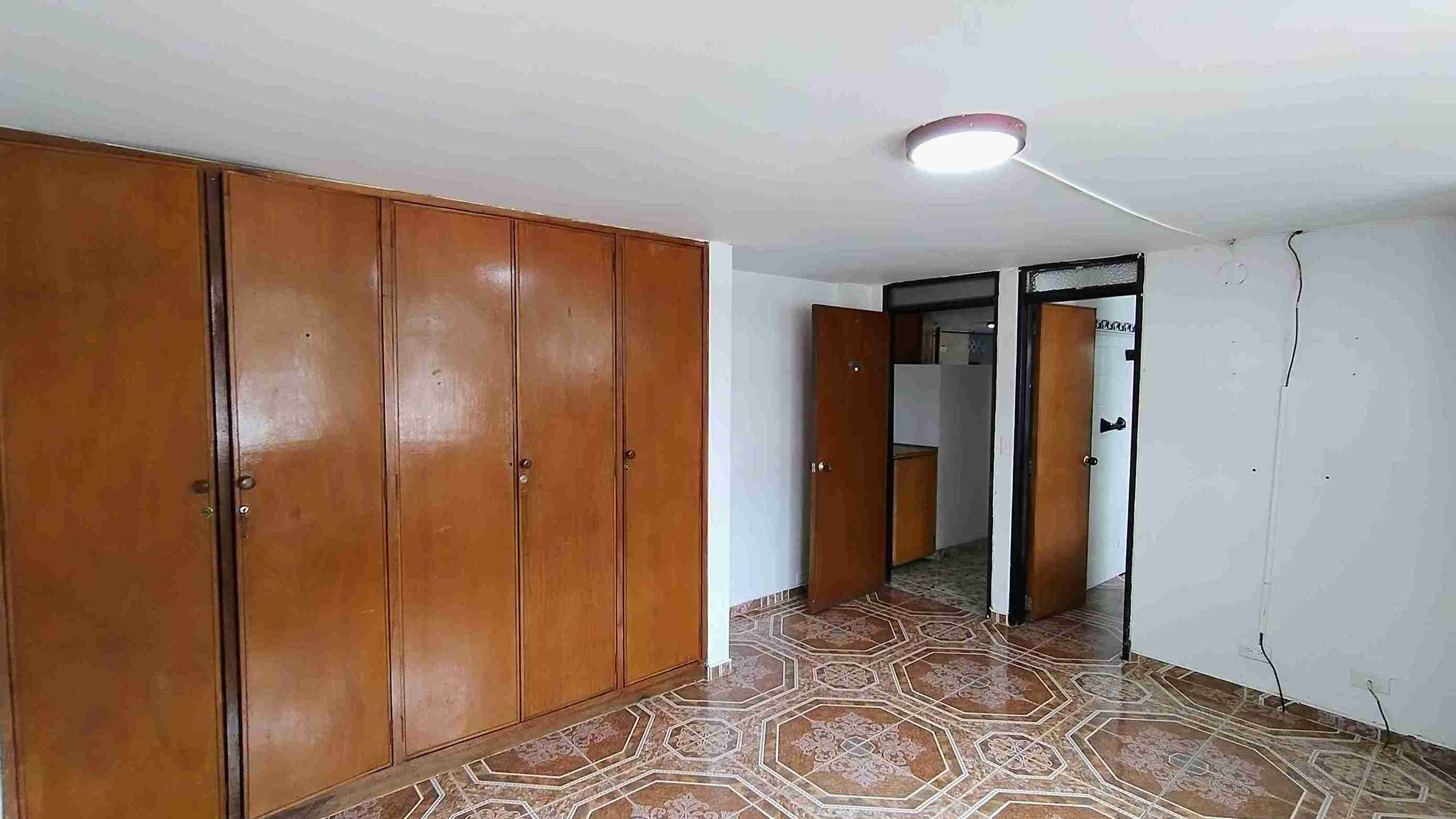 Apartamento en venta en La Rambla, Manizales · foto 10 de 14