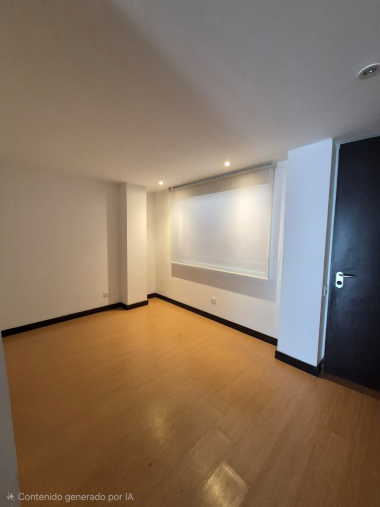 Apartamento en venta en Santa Barbara Occidental, Bogotá · foto 10 de 24