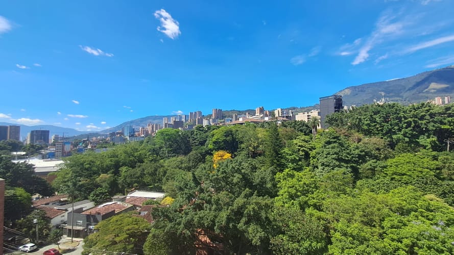 Apartamento de 2 alcobas en arriendo en Astorga, Medellín, 74 m² · foto 6 de 12