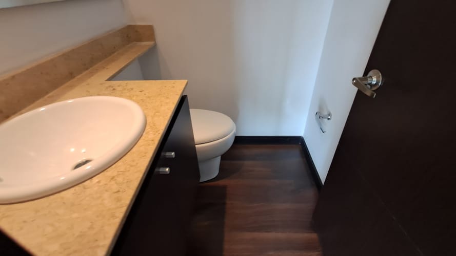 Apartamento de 2 alcobas en arriendo en Altos Del Poblado, Medellín, 145 m² · foto 16 de 16