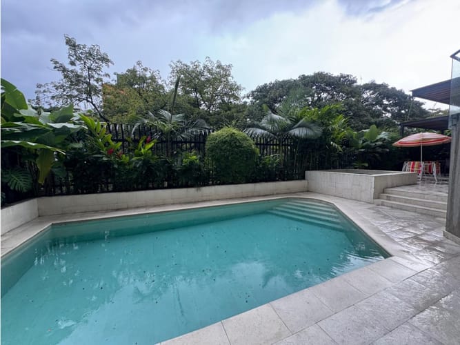 Apartamento de 3 alcobas en venta en Departamental, Cali, 340 m² · foto 12 de 24