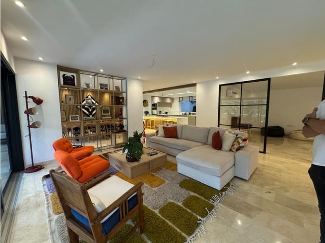 Apartamento de 3 alcobas en venta en Departamental, Cali, 340 m² · foto 20 de 24