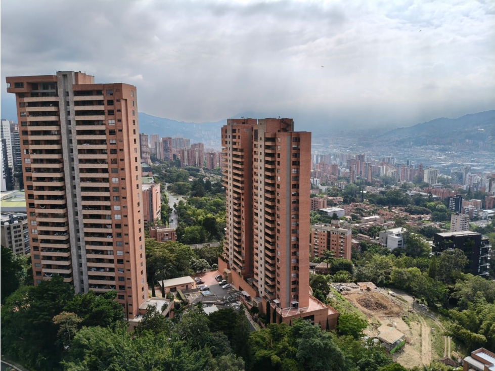 Apartamento en venta en El Tesoro, Medellín · foto 6 de 24