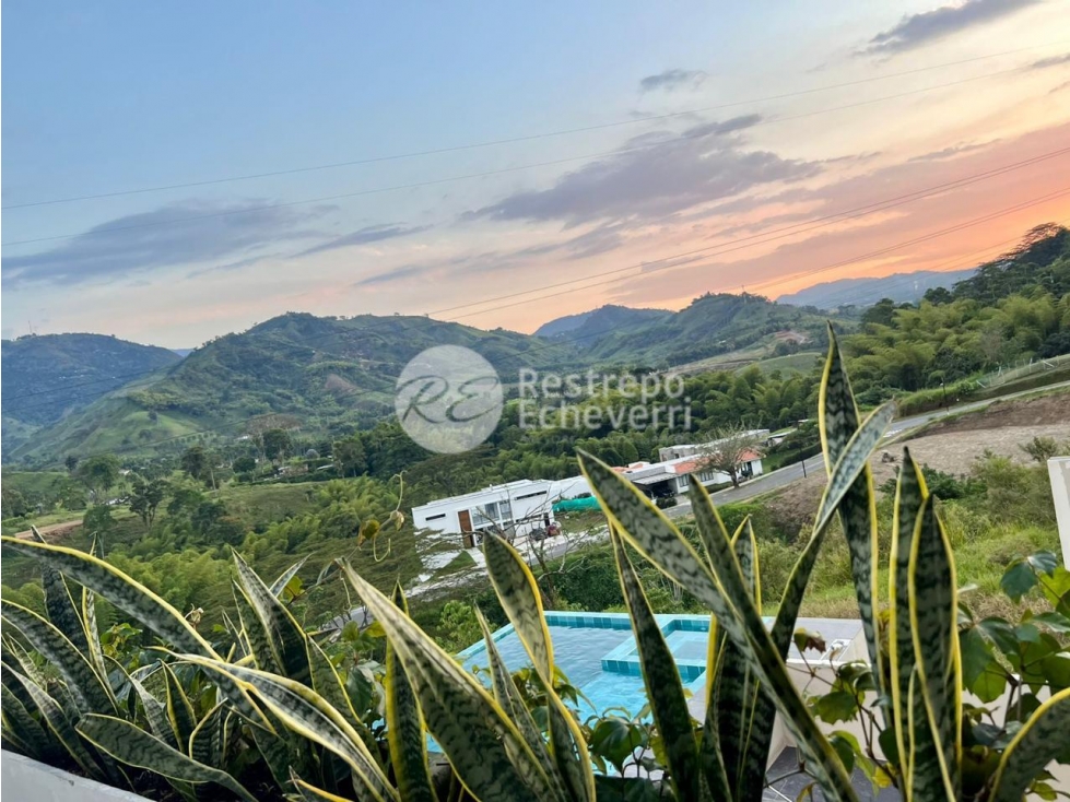 Casa en venta en El Rosario, Manizales · foto 8 de 24