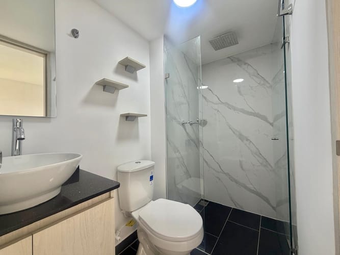 Apartamento de 3 alcobas en venta en Bucaros, Bello, 57 m² · foto 8 de 16