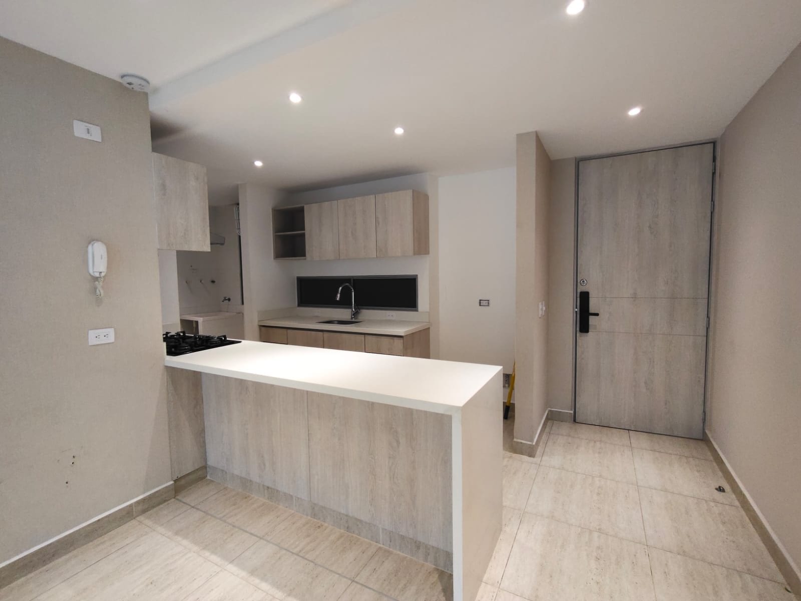 Apartamento en arriendo en Altos De Riomar, Barranquilla · foto 5 de 16
