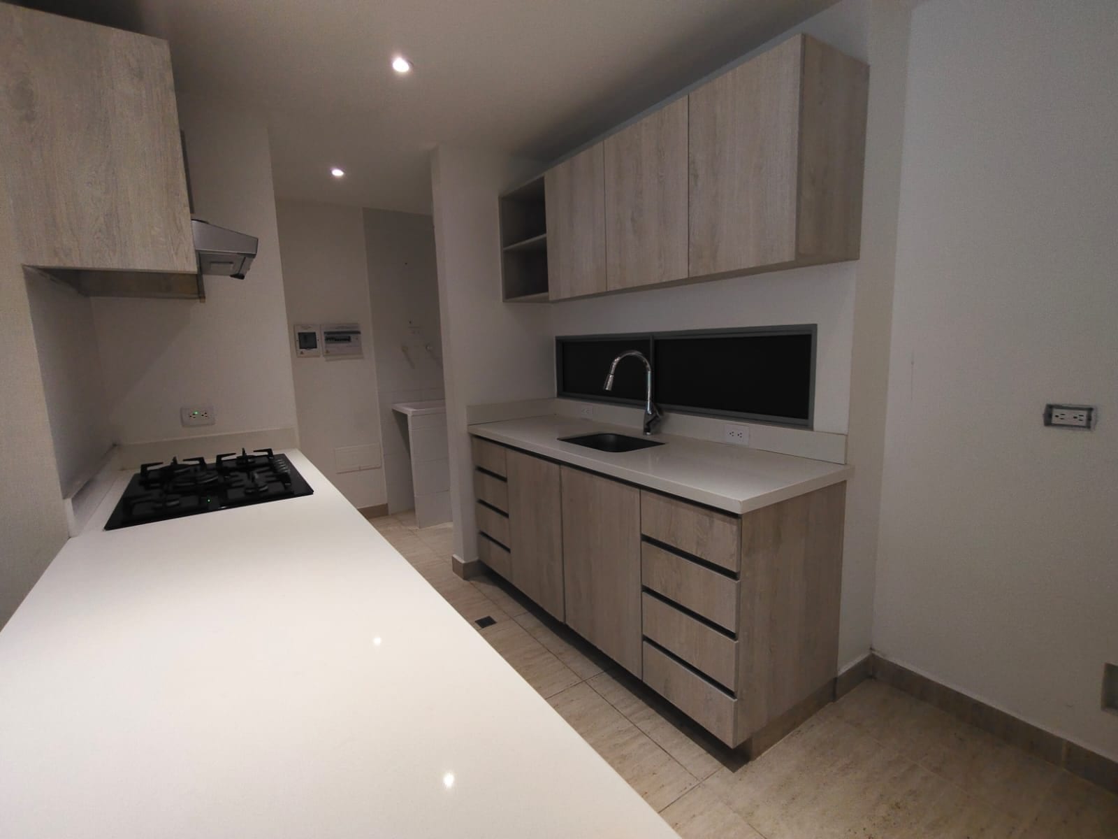 Apartamento en arriendo en Altos De Riomar, Barranquilla · foto 6 de 16