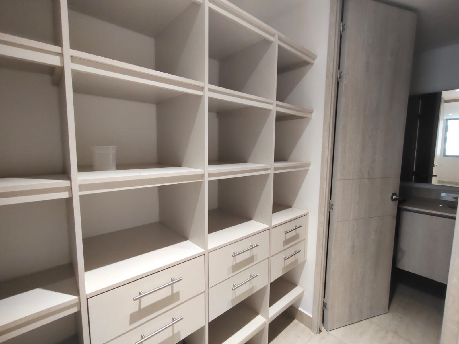 Apartamento en arriendo en Altos De Riomar, Barranquilla · foto 10 de 16