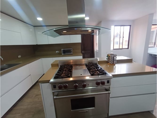 Apartamento en venta en Santa Barbara, Bogotá · foto 24 de 24
