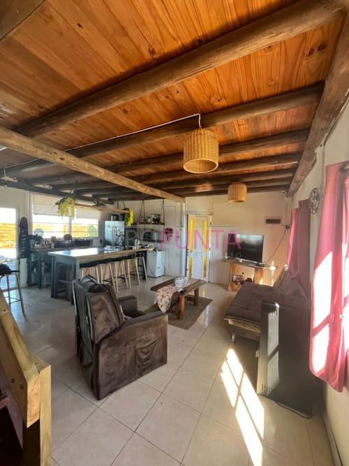 Casa de dos dormitorios frente al mar Balneario Buenos Aires · Foto 2