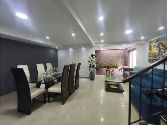 Casa de 5 alcobas en venta en El Ingenio, Cali, 180 m² · foto 7 de 24