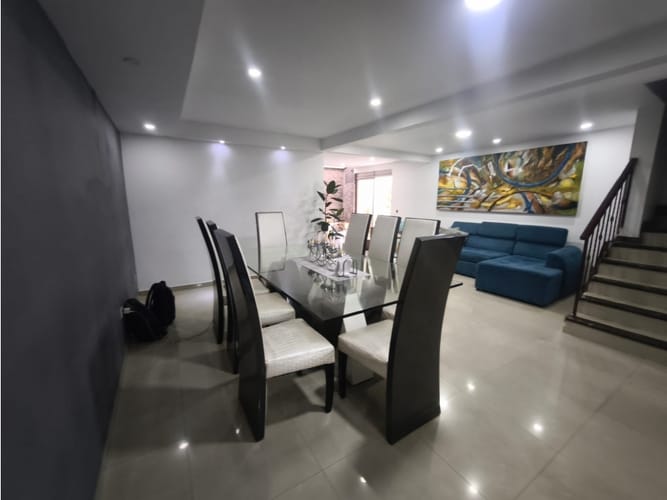 Casa de 5 alcobas en venta en El Ingenio, Cali, 180 m² · foto 8 de 24