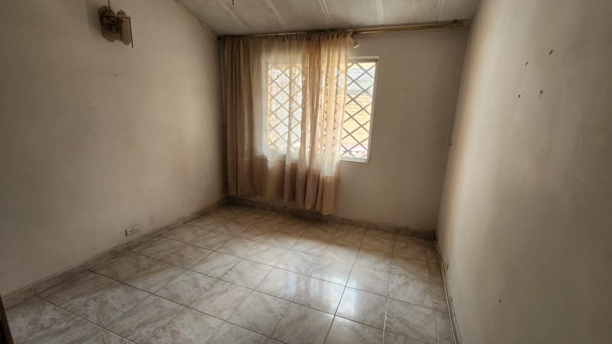 Casa de 5 alcobas en venta en Quintas De Don Simon, Cali, 110 m² · foto 18 de 24