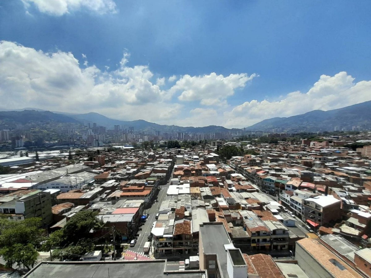 Apartamento en venta en Suramérica, Itagüí · foto 9 de 22