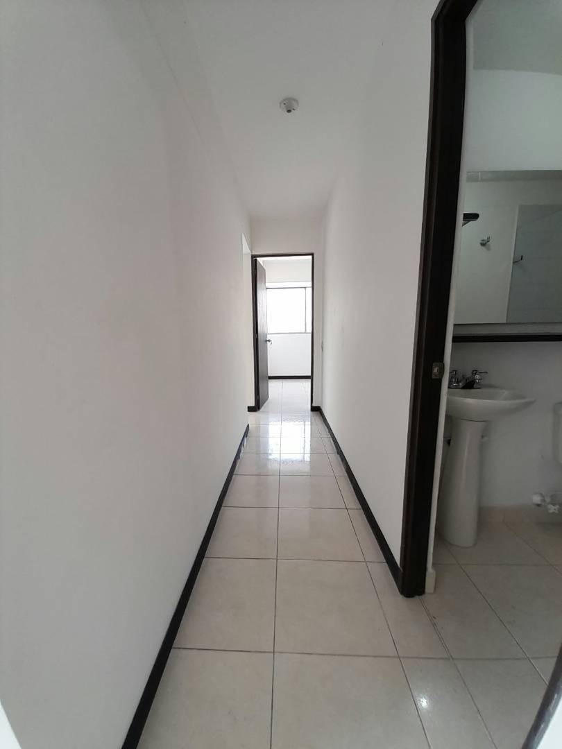 Apartamento en venta en Suramérica, Itagüí · foto 11 de 22