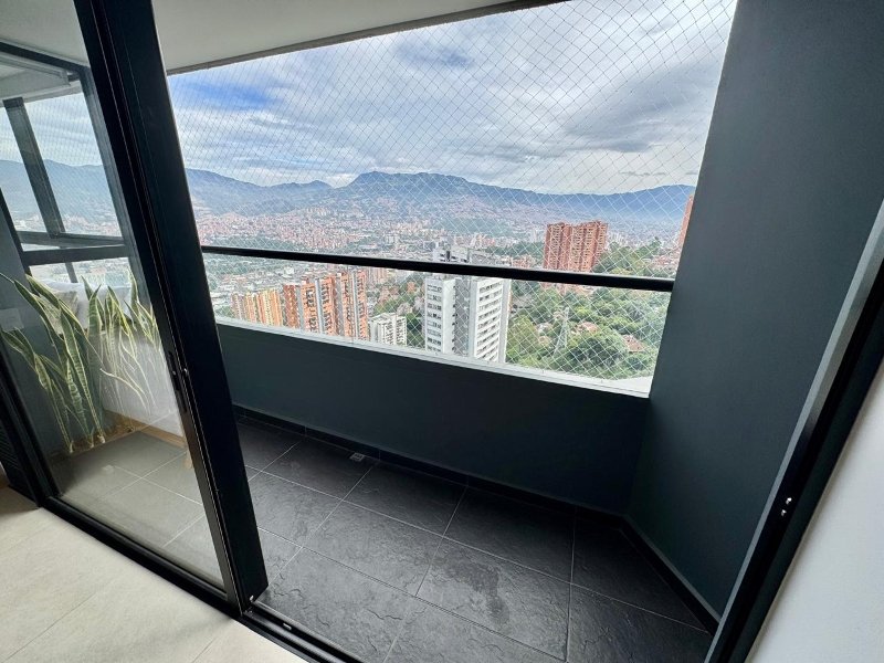 Apartamento en arriendo en Las Palmas, Medellín · foto 6 de 24