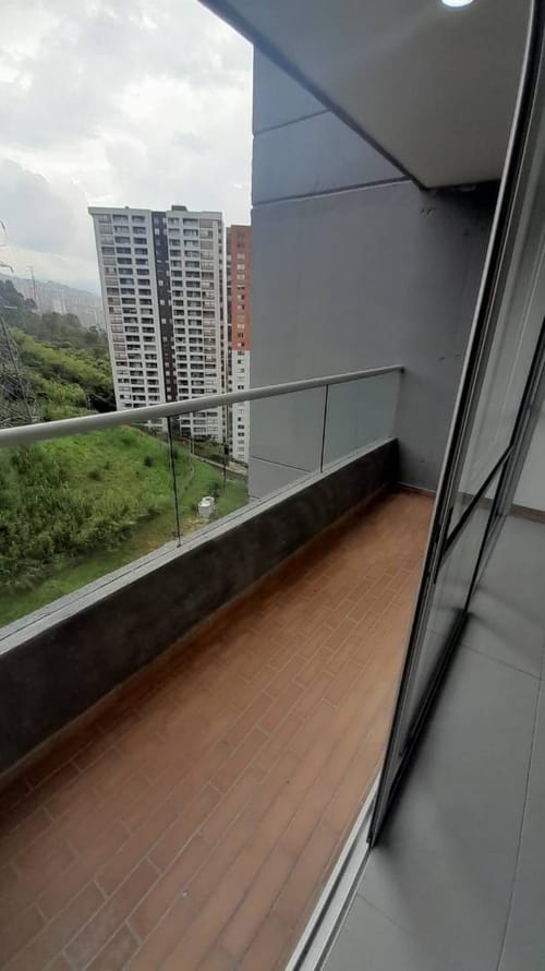 Apartamento de 3 alcobas en venta en Pan De Azucar, Sabaneta, 75 m² · foto 6 de 24