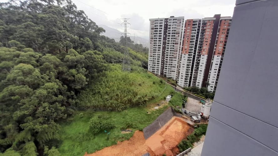 Apartamento de 3 alcobas en venta en Pan De Azucar, Sabaneta, 75 m² · foto 9 de 24