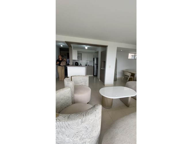 Apartamento de 3 alcobas en venta en Valle Del Lili, Cali, 92 m² · foto 9 de 15