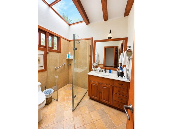 Casa de 5 alcobas en venta en Llano Grande, Rionegro, 318 m² · foto 13 de 20