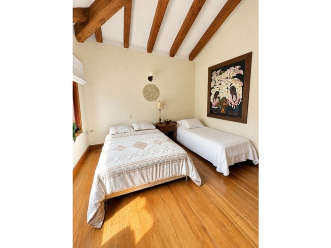 Casa de 5 alcobas en venta en Llano Grande, Rionegro, 318 m² · foto 14 de 20