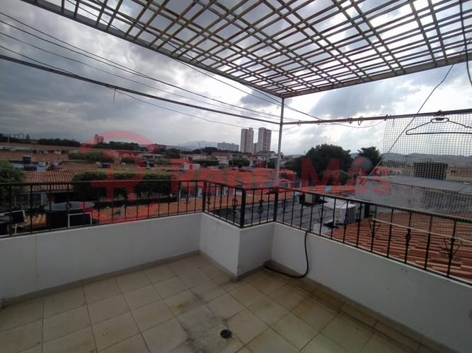 Casa de 5 alcobas en venta en La Ceiba, Cúcuta, 157 m² · foto 5 de 21