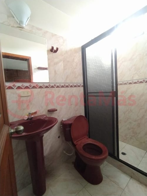 Casa de 5 alcobas en venta en La Ceiba, Cúcuta, 157 m² · foto 9 de 21