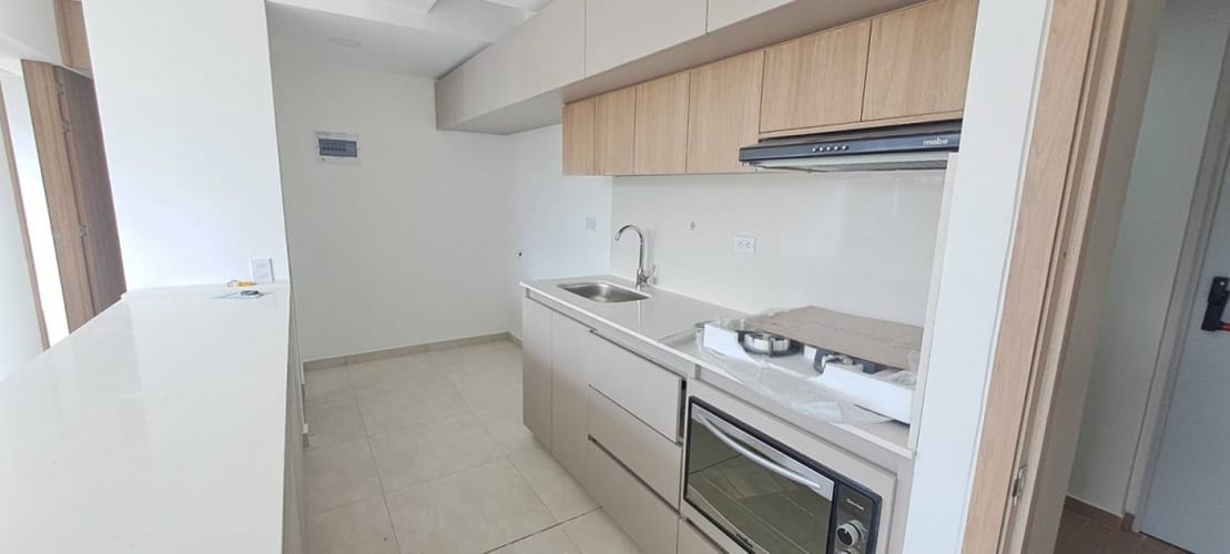 Apartamento de 2 alcobas en venta en El Porvenir, Rionegro, 52 m² · foto 2 de 18