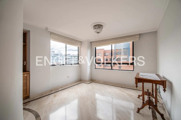 Apartamento de 4 alcobas en arriendo en La Florida, Medellín, 265 m² · foto 15 de 18