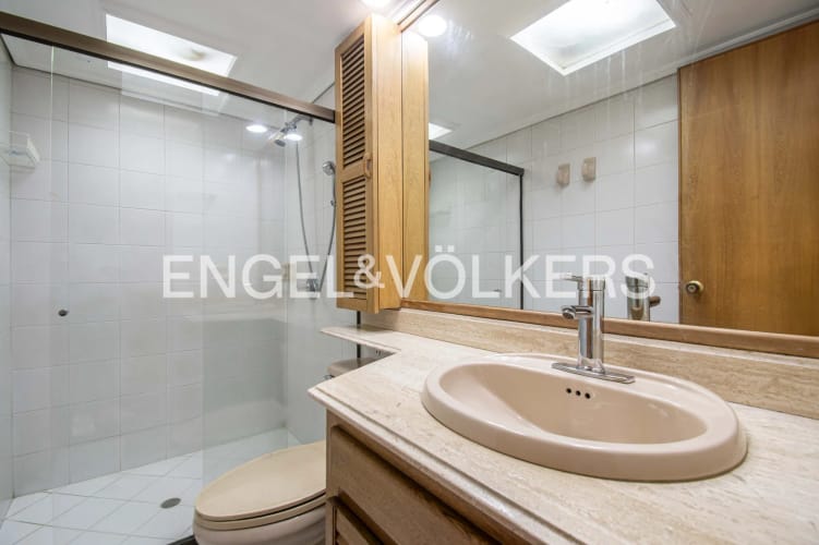 Apartamento de 4 alcobas en arriendo en La Florida, Medellín, 265 m² · foto 14 de 18