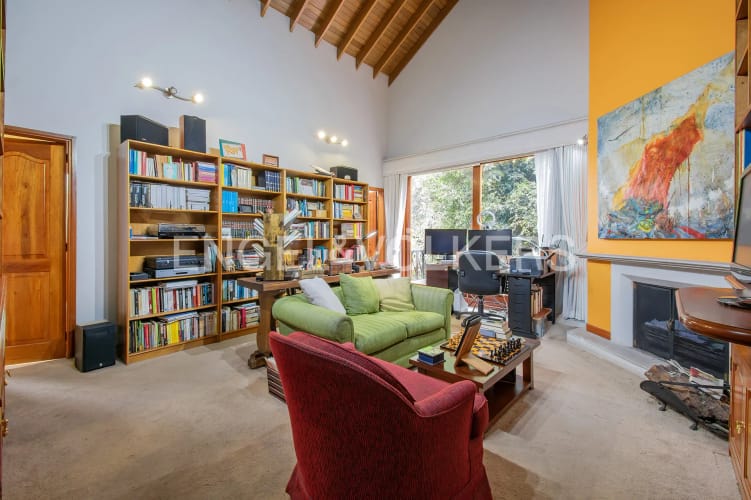Casa de 5 alcobas en venta en San Jose De Bavaria, Bogotá, 225 m² · foto 11 de 20