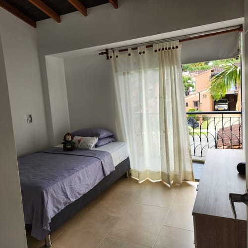 Casa de 5 alcobas en venta en Escobero, Envigado, 204 m² · foto 7 de 24