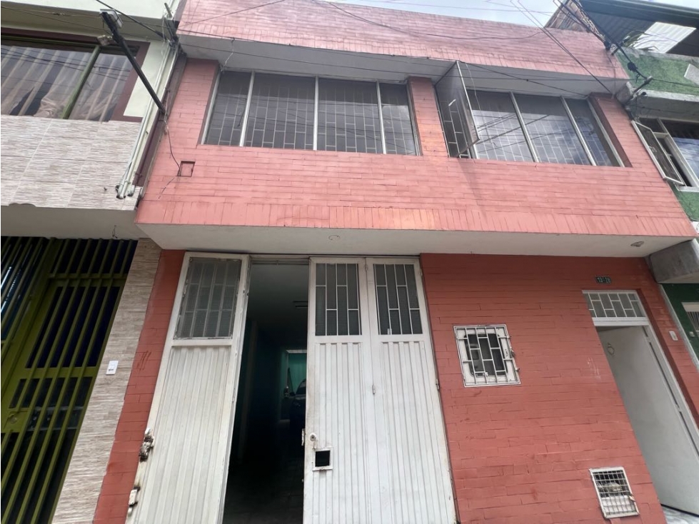 Casa en venta en Andalucia, Bogotá · foto 2 de 24
