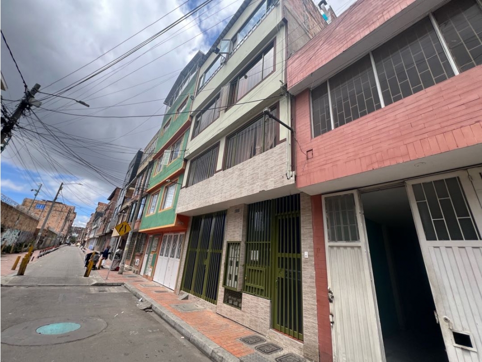 Casa en venta en Andalucia, Bogotá · foto 3 de 24