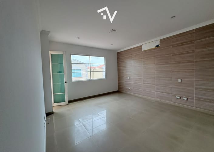 Casa de 3 alcobas en venta en Cr.La Castellana, Barranquilla, 244 m² · foto 18 de 24