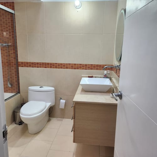 Casa de 5 alcobas en venta en Escobero, Envigado, 204 m² · foto 13 de 24