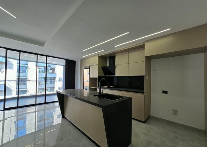 Apartamento de 3 alcobas en venta en Belen Alameda, Medellín, 115 m² · foto 2 de 20