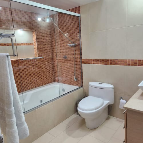 Casa de 5 alcobas en venta en Escobero, Envigado, 204 m² · foto 17 de 24