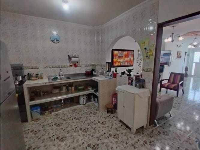 Casa de 8 alcobas en venta en El Prado, Palmira, 276 m² · foto 20 de 24