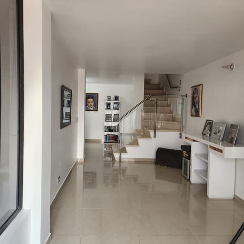 Casa de 5 alcobas en venta en Escobero, Envigado, 204 m² · foto 23 de 24