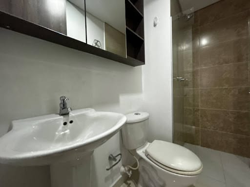 Apartamento de 2 alcobas en venta en Yarumito, Sabaneta, 60 m² · foto 11 de 14