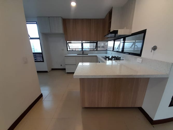 Apartamento de 3 alcobas en arriendo en Alejandría, Medellín, 135 m² · foto 6 de 17
