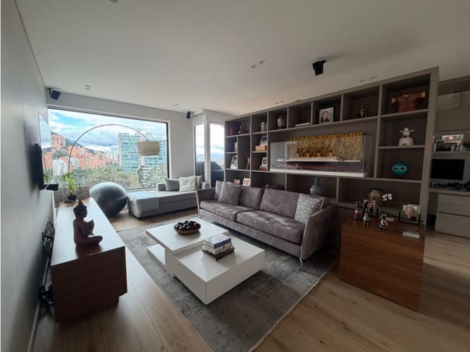 Apartamento de 4 alcobas en venta en El Refugio, Bogotá, 365 m² · foto 8 de 21
