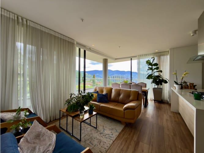 Apartamento de 3 alcobas en venta en Escobero, Envigado, 119 m² · foto 4 de 24