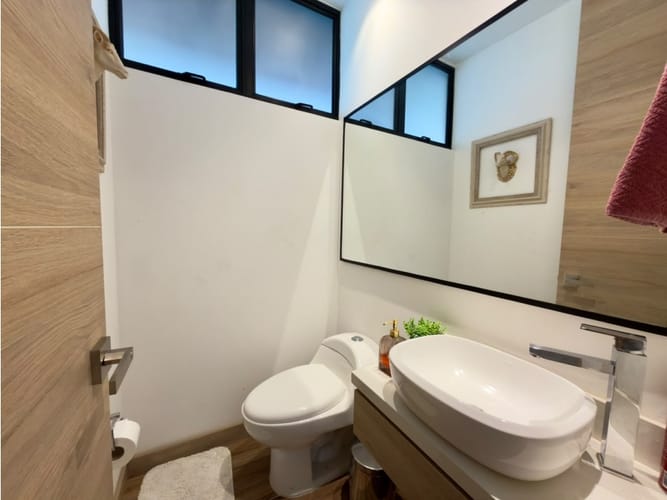 Apartamento de 3 alcobas en venta en Escobero, Envigado, 119 m² · foto 23 de 24