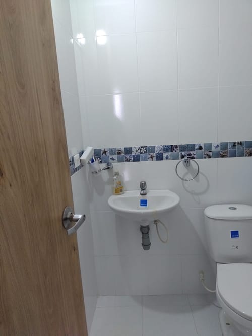 Apartamento de 2 alcobas en venta en Las Palmas, Ricaurte, 58 m² · foto 9 de 19